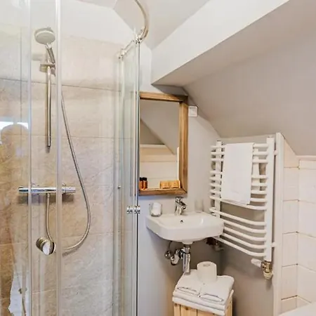 Zwolakowka Konukevi Istebna